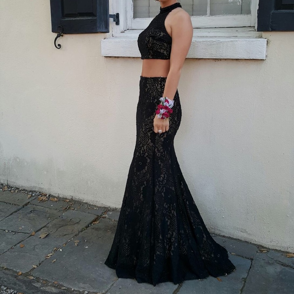 Genealogy Black Formal Dress